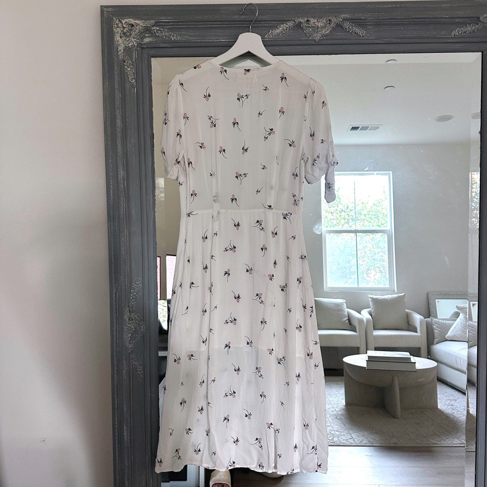 Urban Outfitters Melanie Floral Button Down Midi Dress Short Sleeve Tie Cuff M - Picture 10 of 14